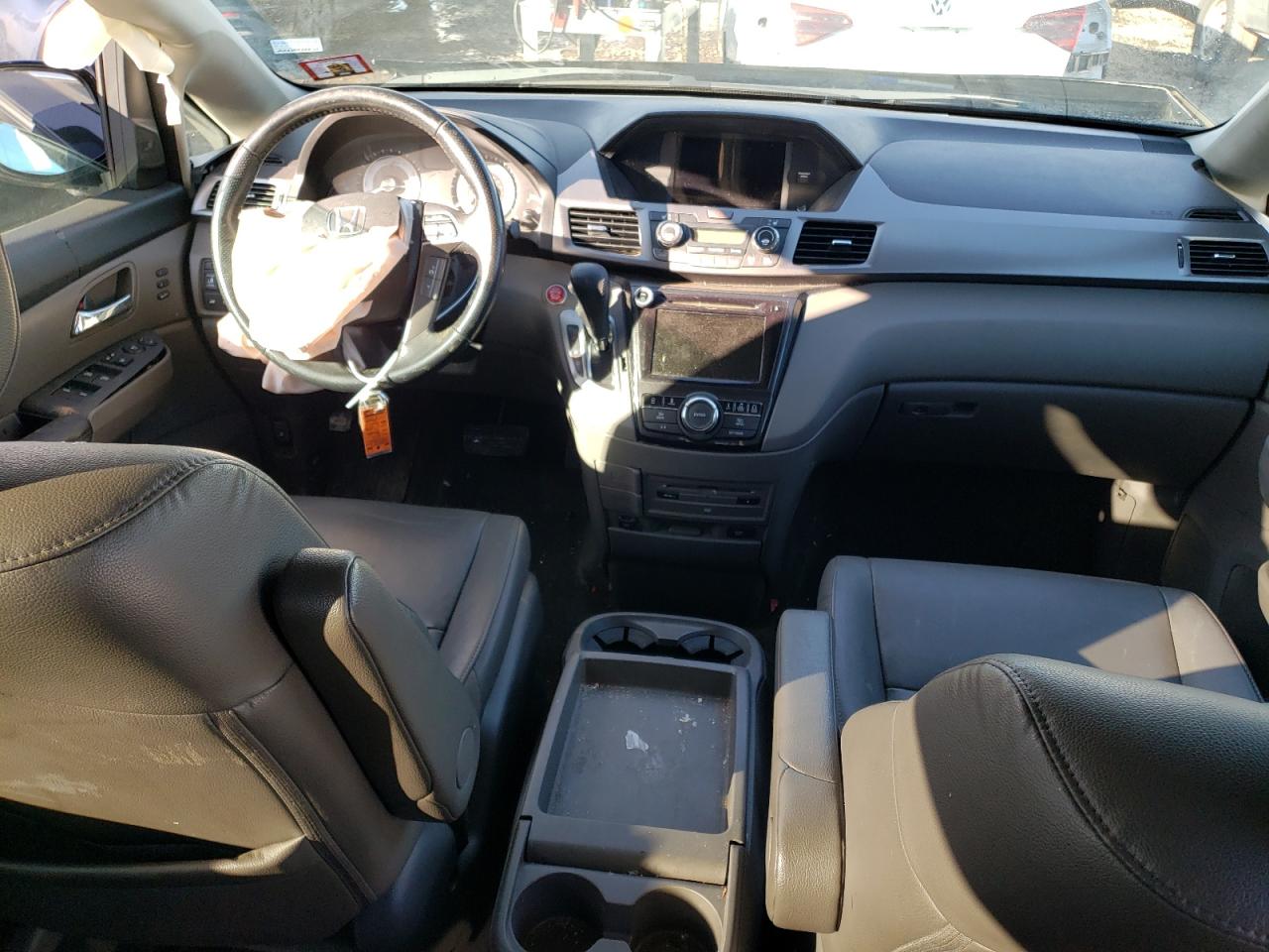 2015 Honda Odyssey - Image 8
