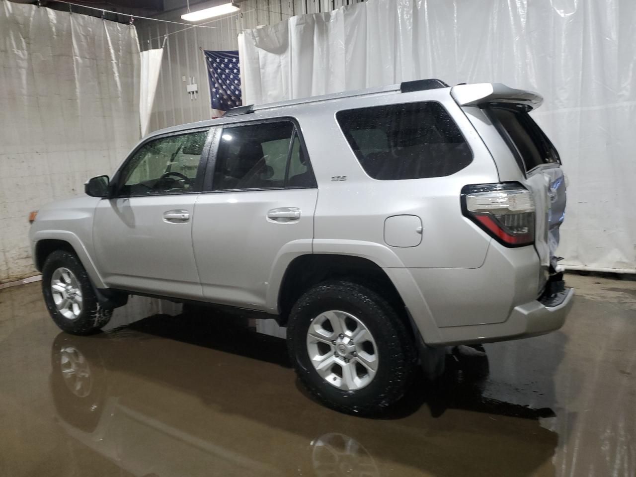2021 Toyota 4Runner - Image 2