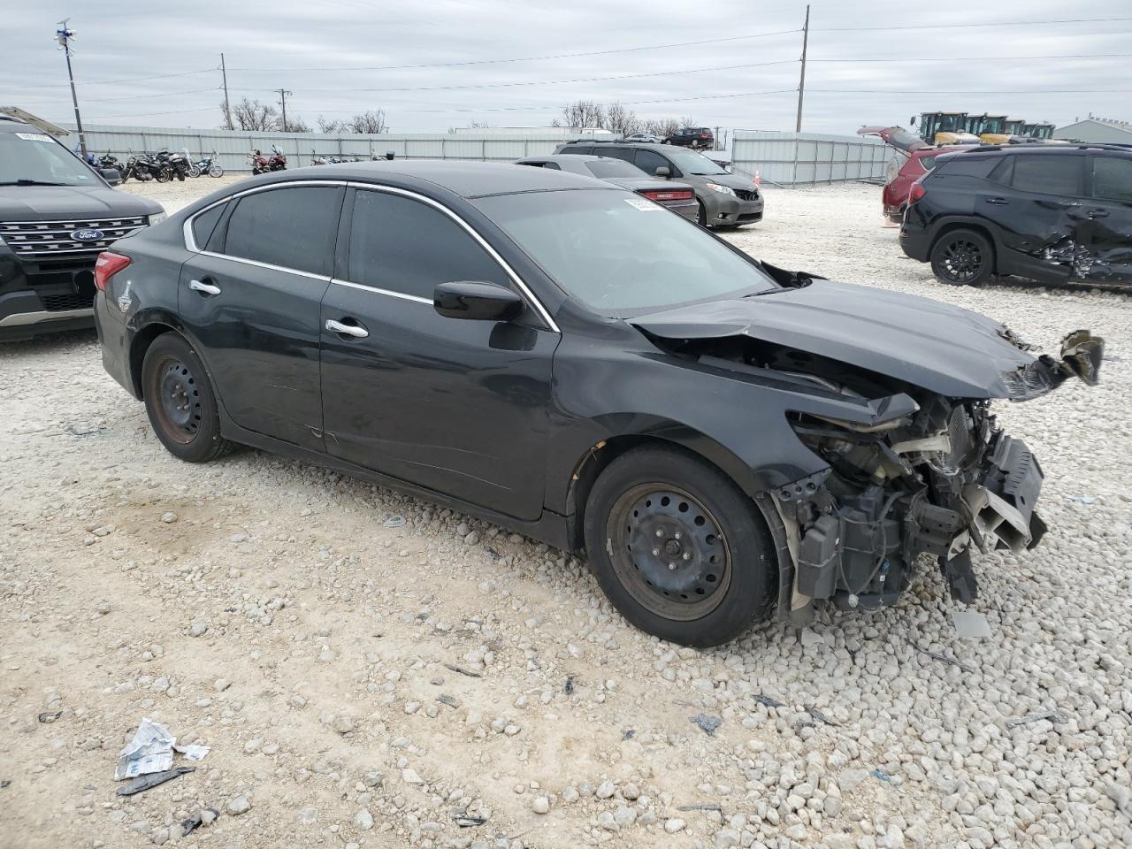 2016 Nissan Altima - Image 4
