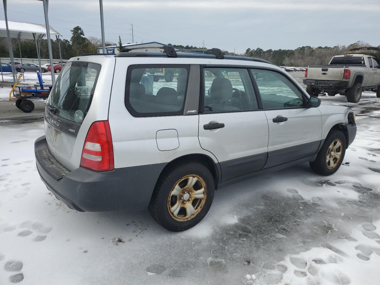 2004 Subaru Forester - Image 3