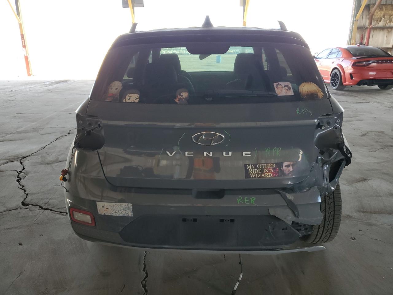 2022 Hyundai Venue - Image 6