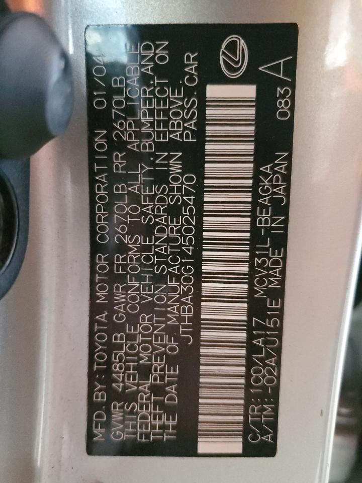 2004 Lexus ES - Image 13