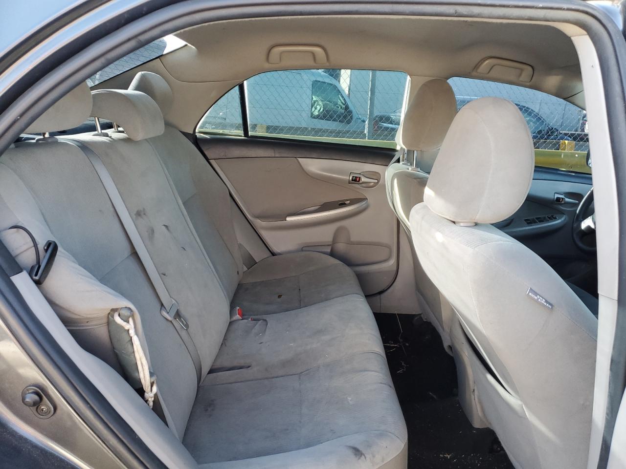 2012 Toyota Corolla - Image 10