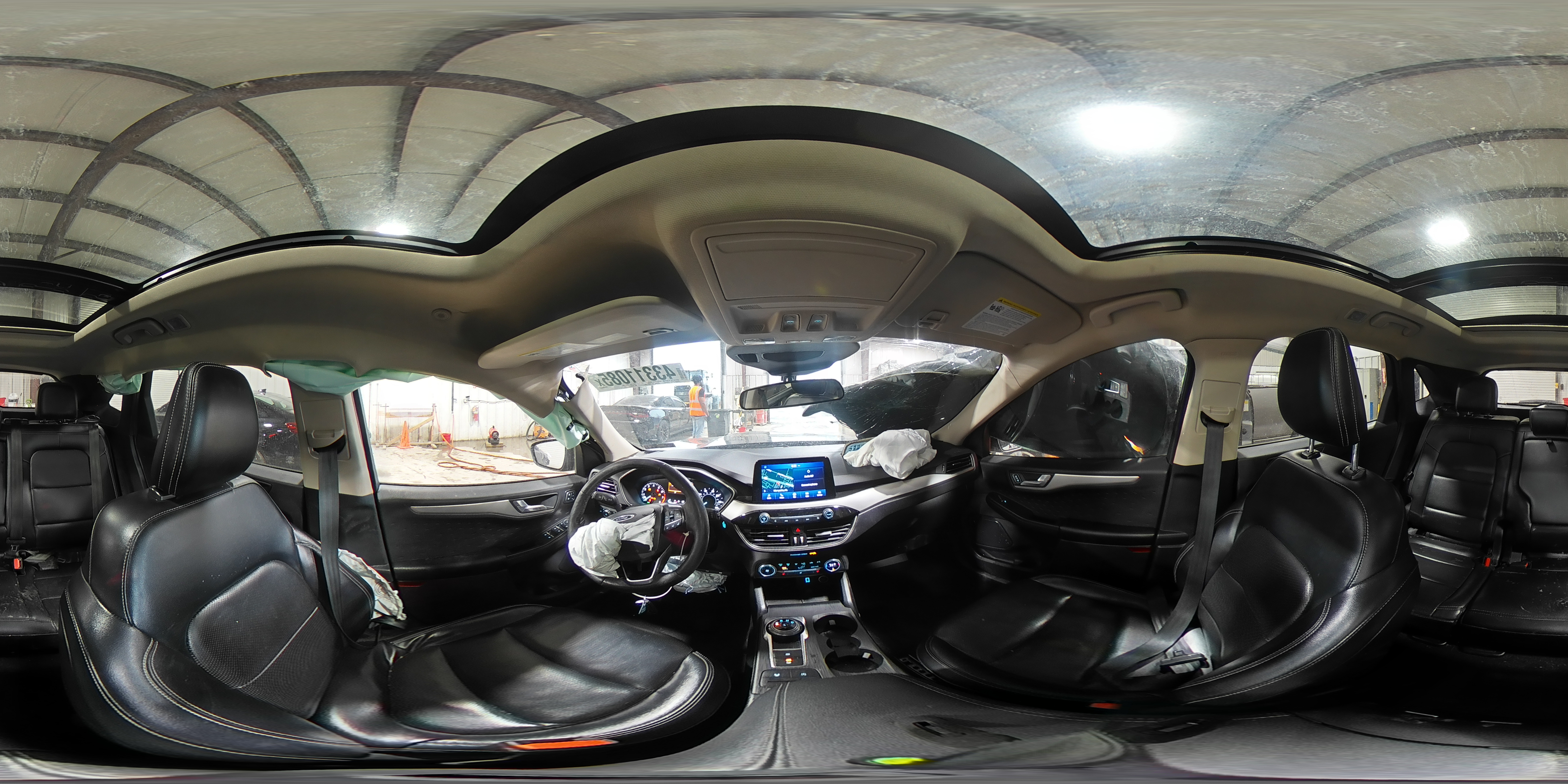 2020 Ford Escape - Image 16