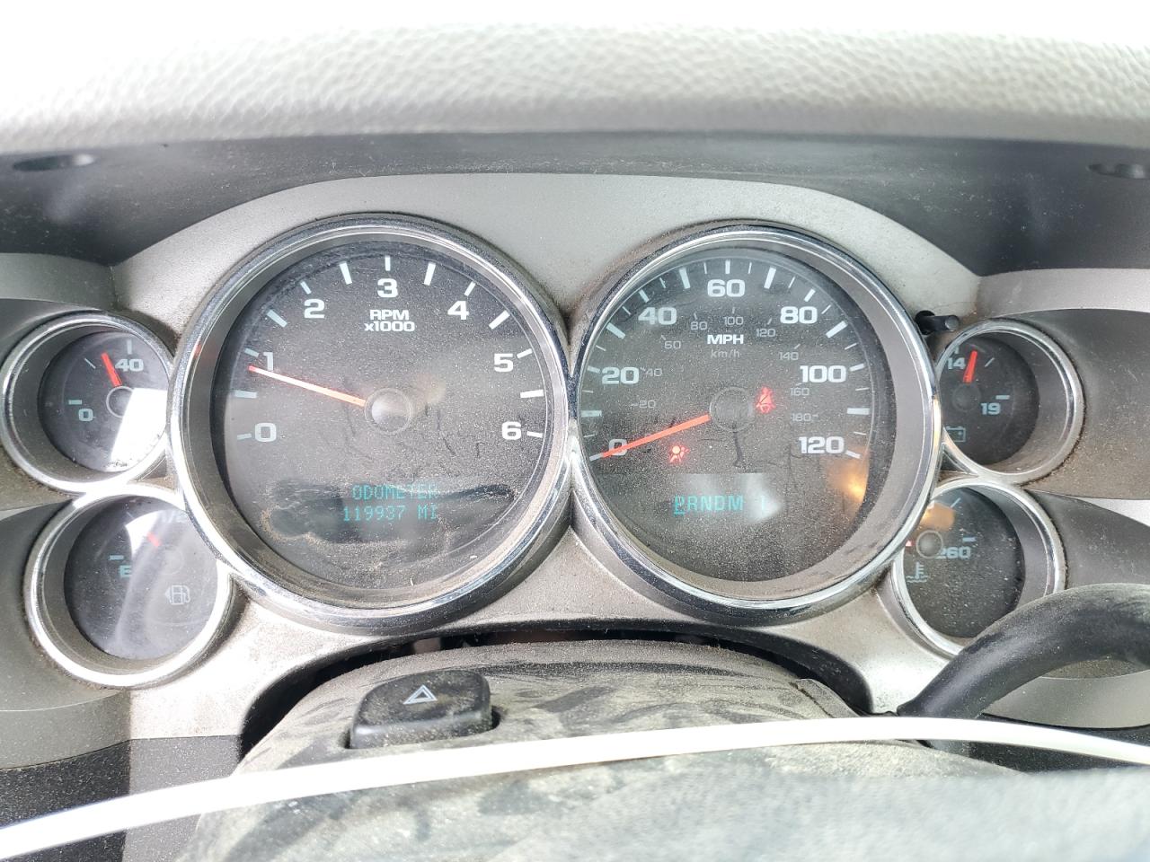2009 GMC Sierra - Image 9