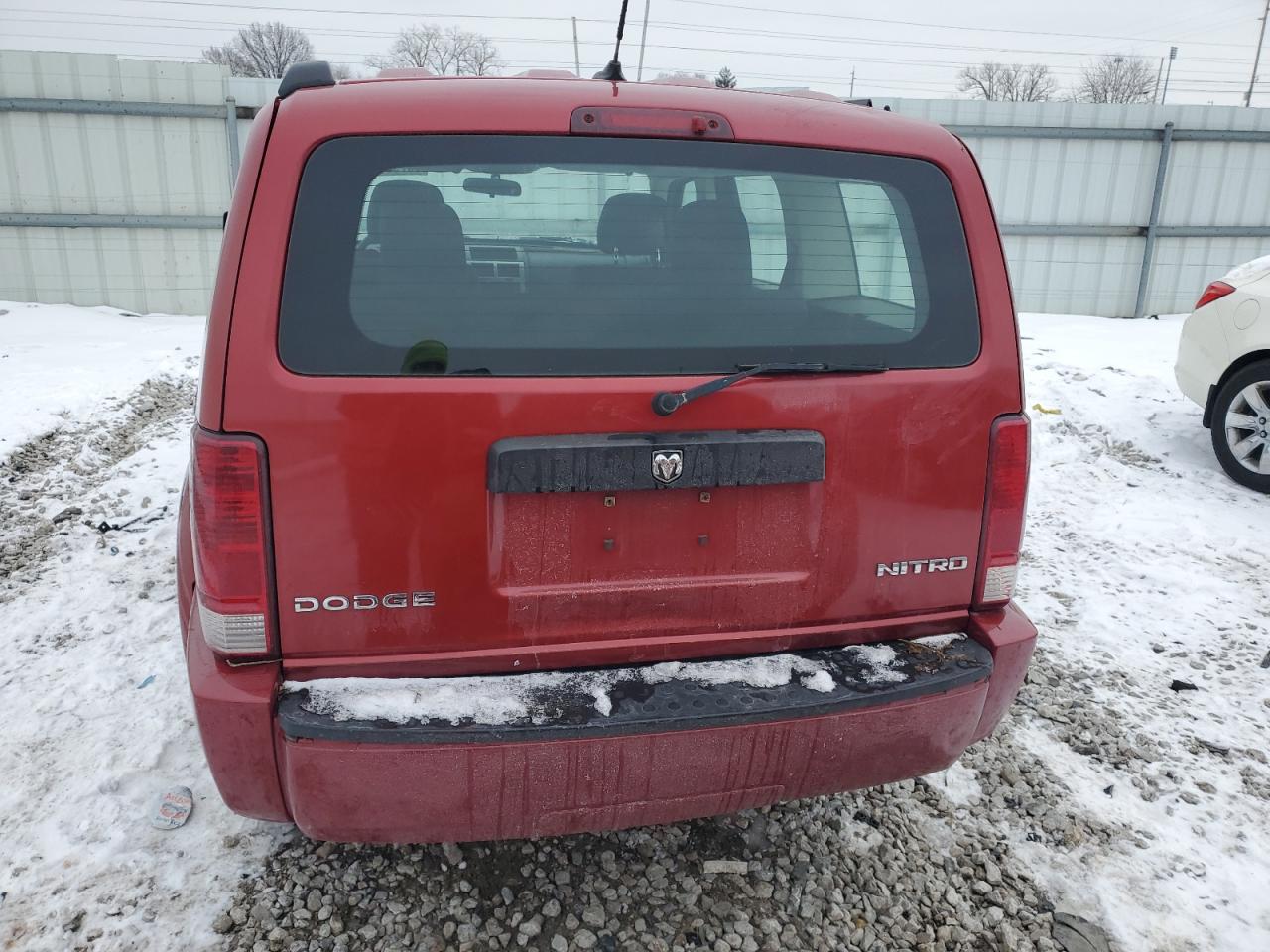 2011 Dodge Nitro - Image 6