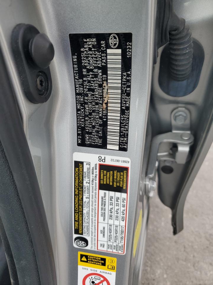 2017 Toyota Camry - Image 13