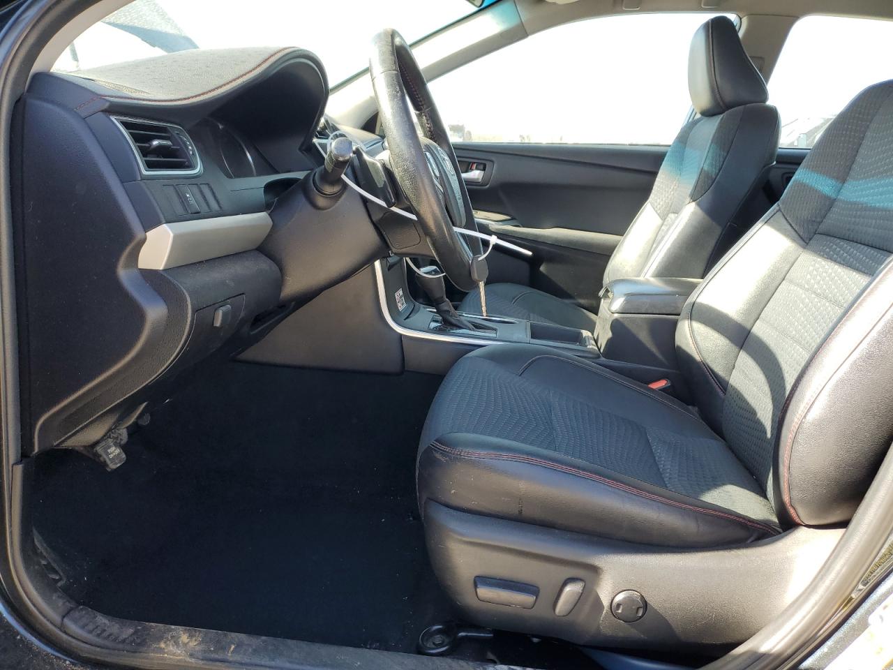 2015 Toyota Camry - Image 7