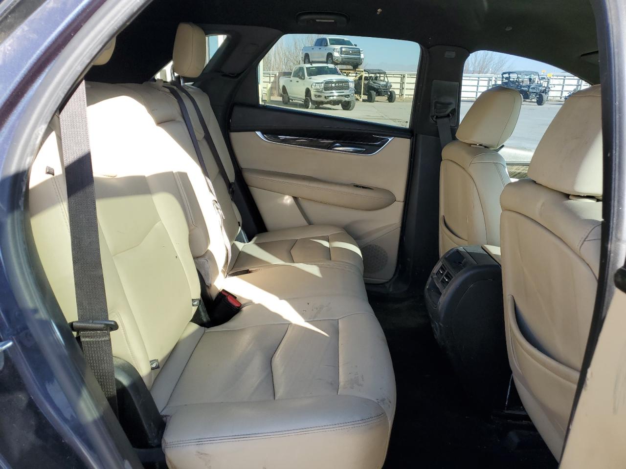 2018 Cadillac XT5 - Image 11