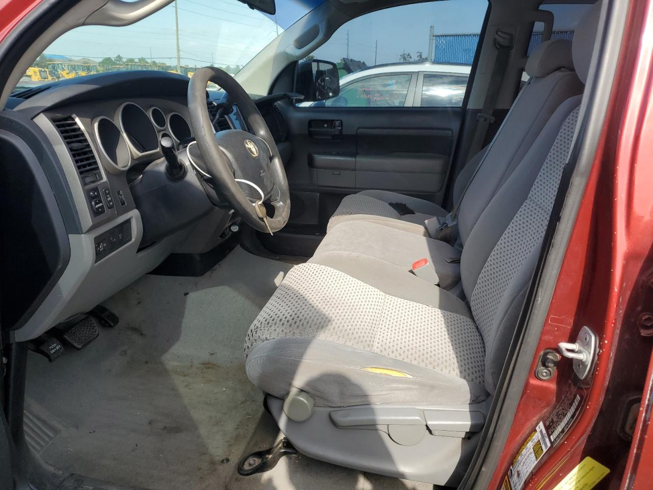 2010 Toyota Tundra - Image 7