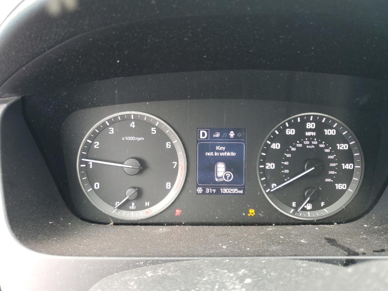 2016 Hyundai Sonata - Image 9