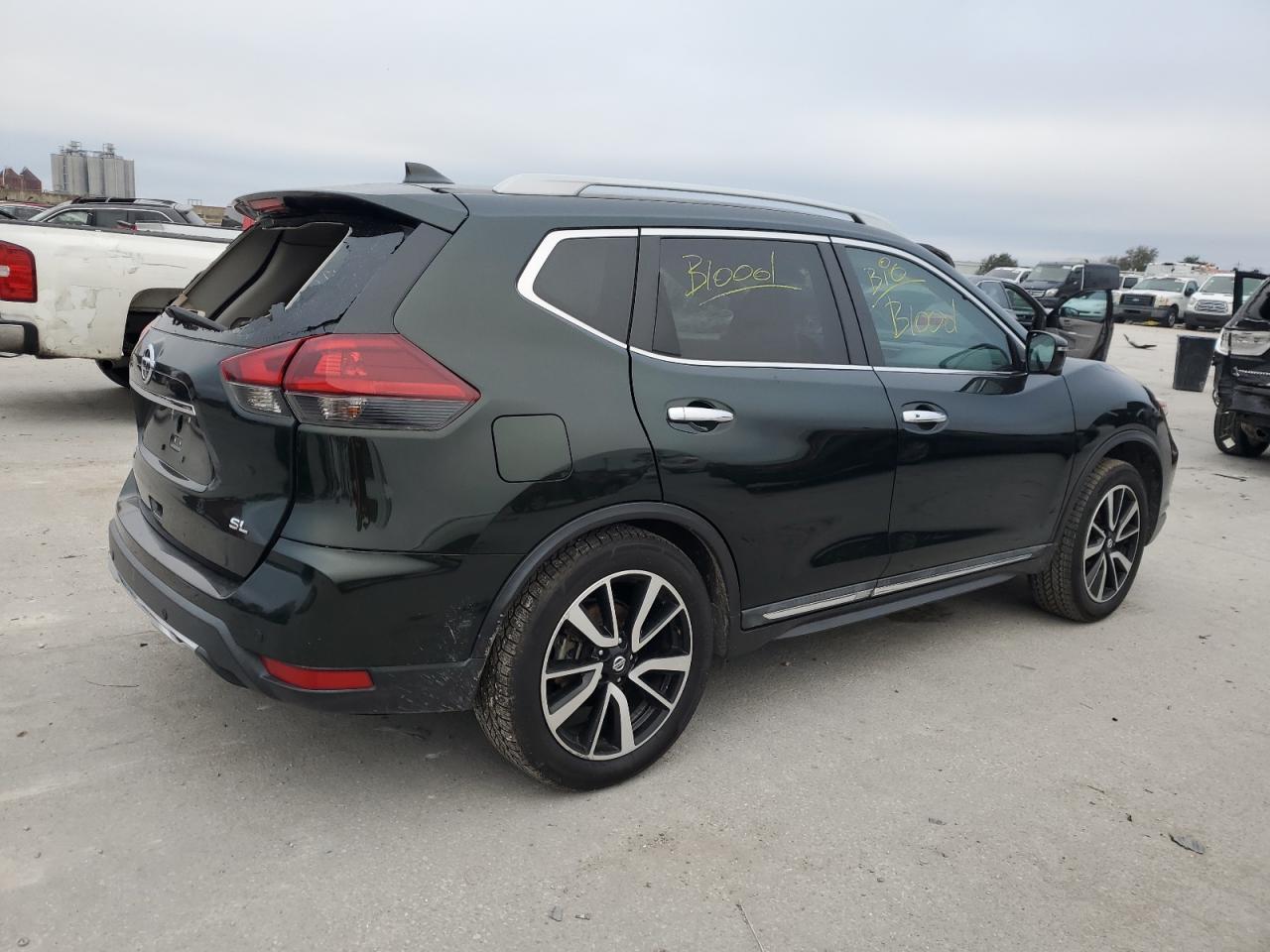 2020 Nissan Rogue - Image 3