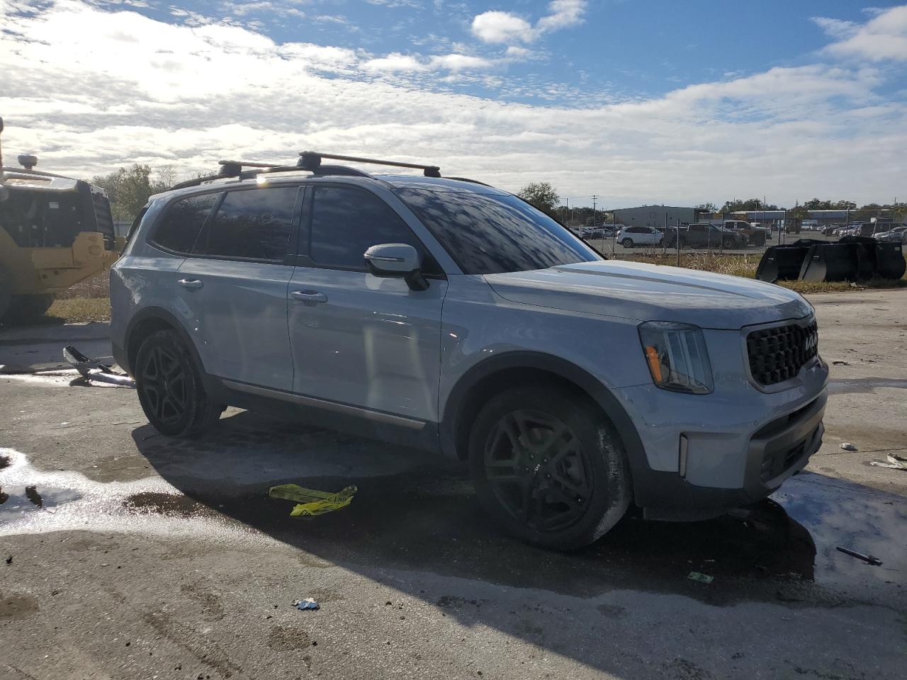 2023 Kia Telluride - Image 4