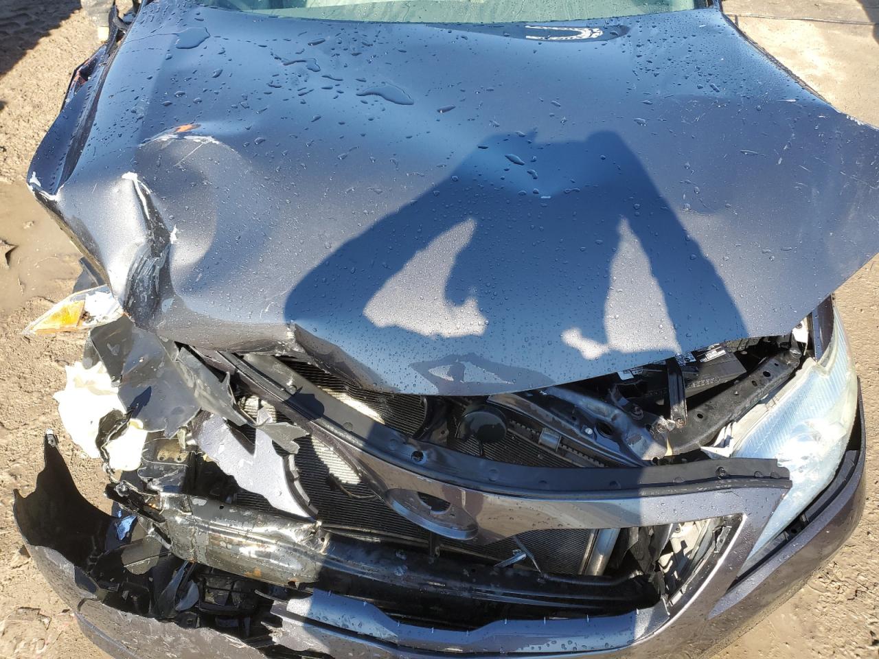 2011 Toyota Camry - Image 11