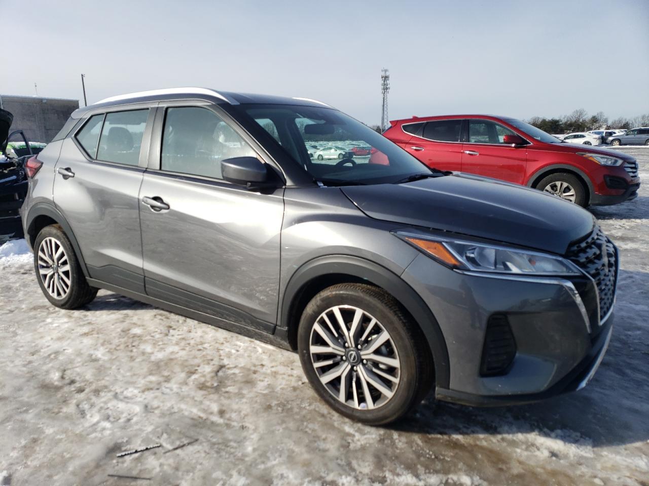 2024 Nissan Kicks - Image 4