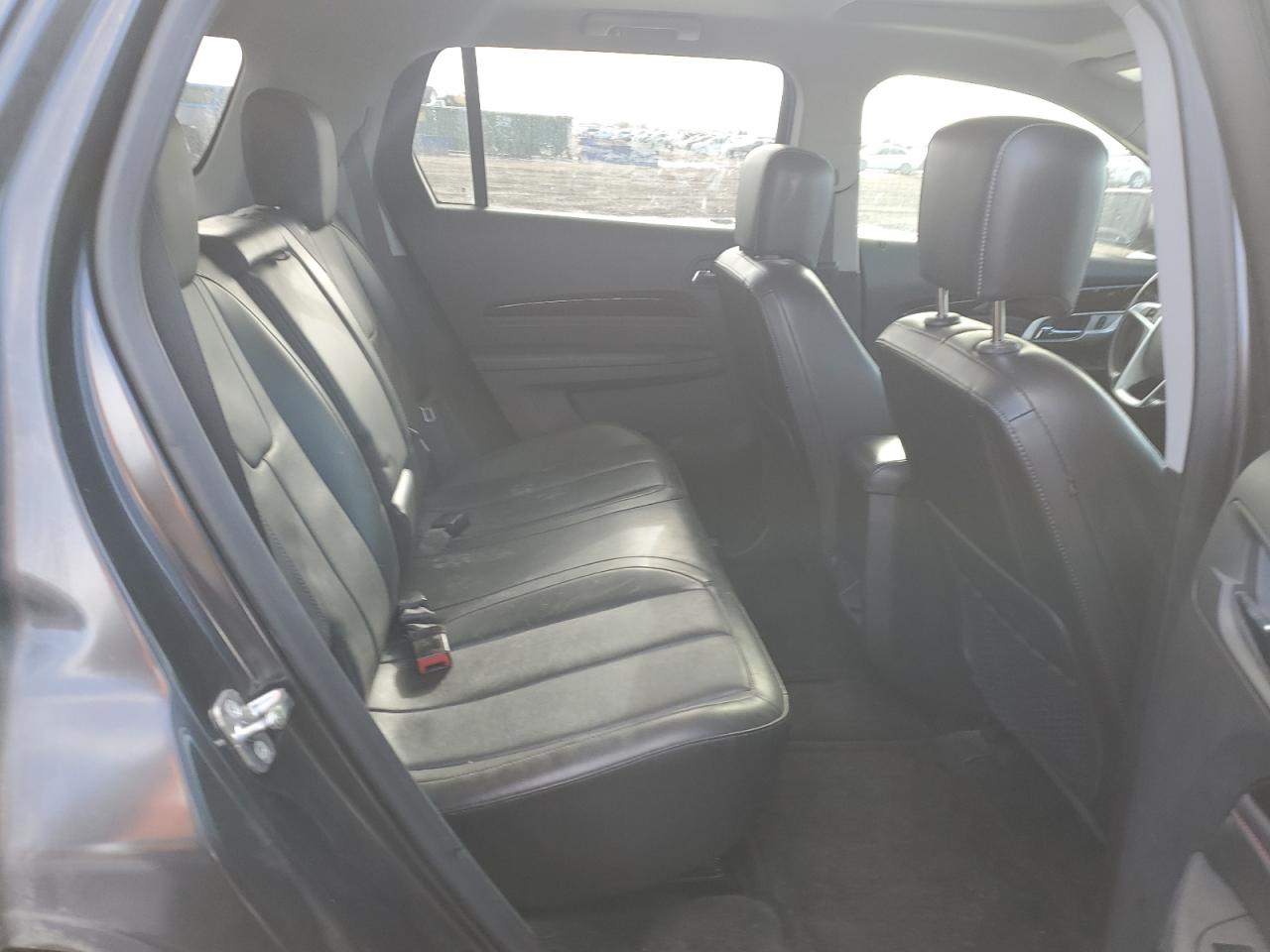 2017 GMC Terrain - Image 11