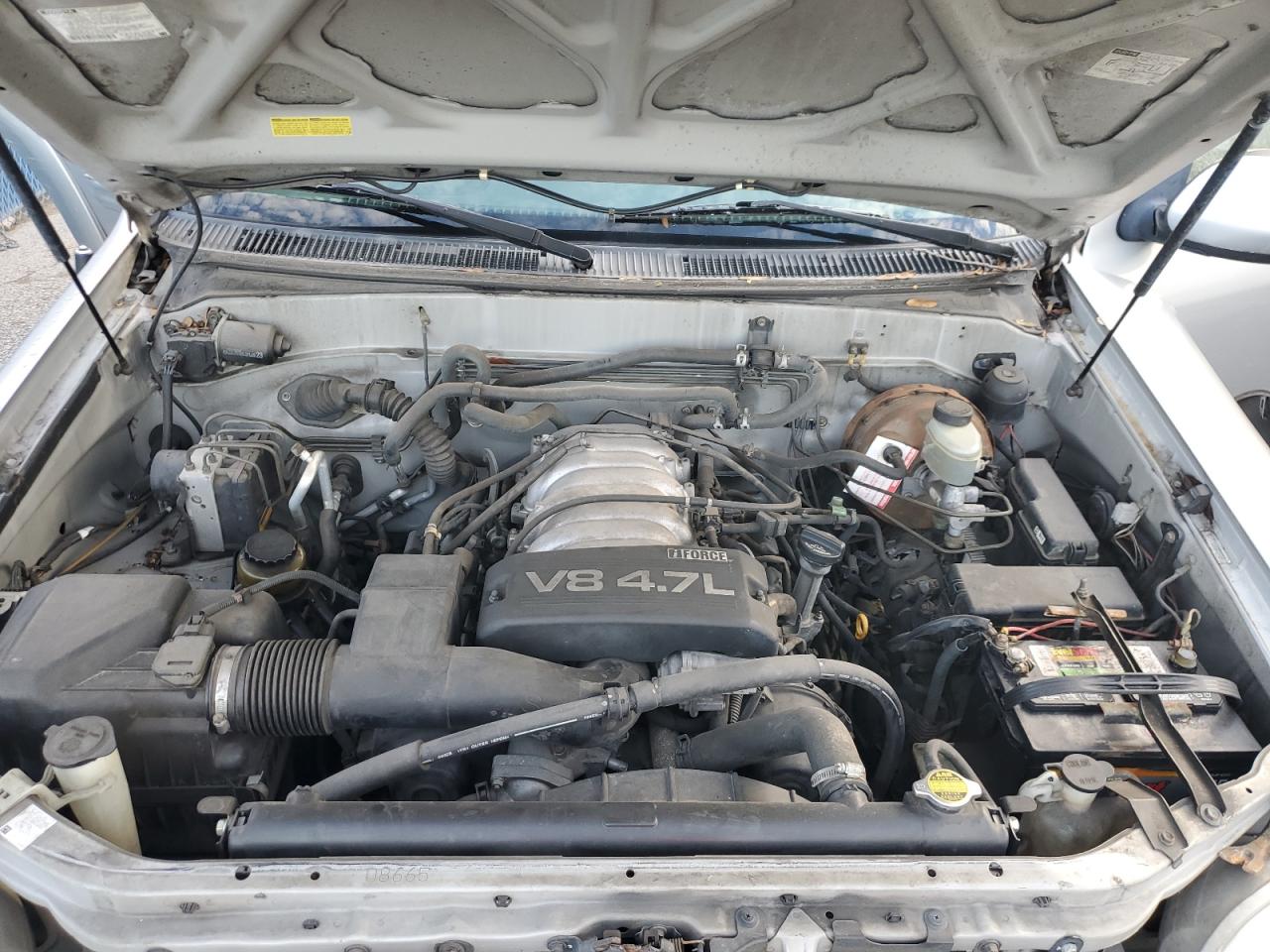 2002 Toyota Sequoia - Image 12