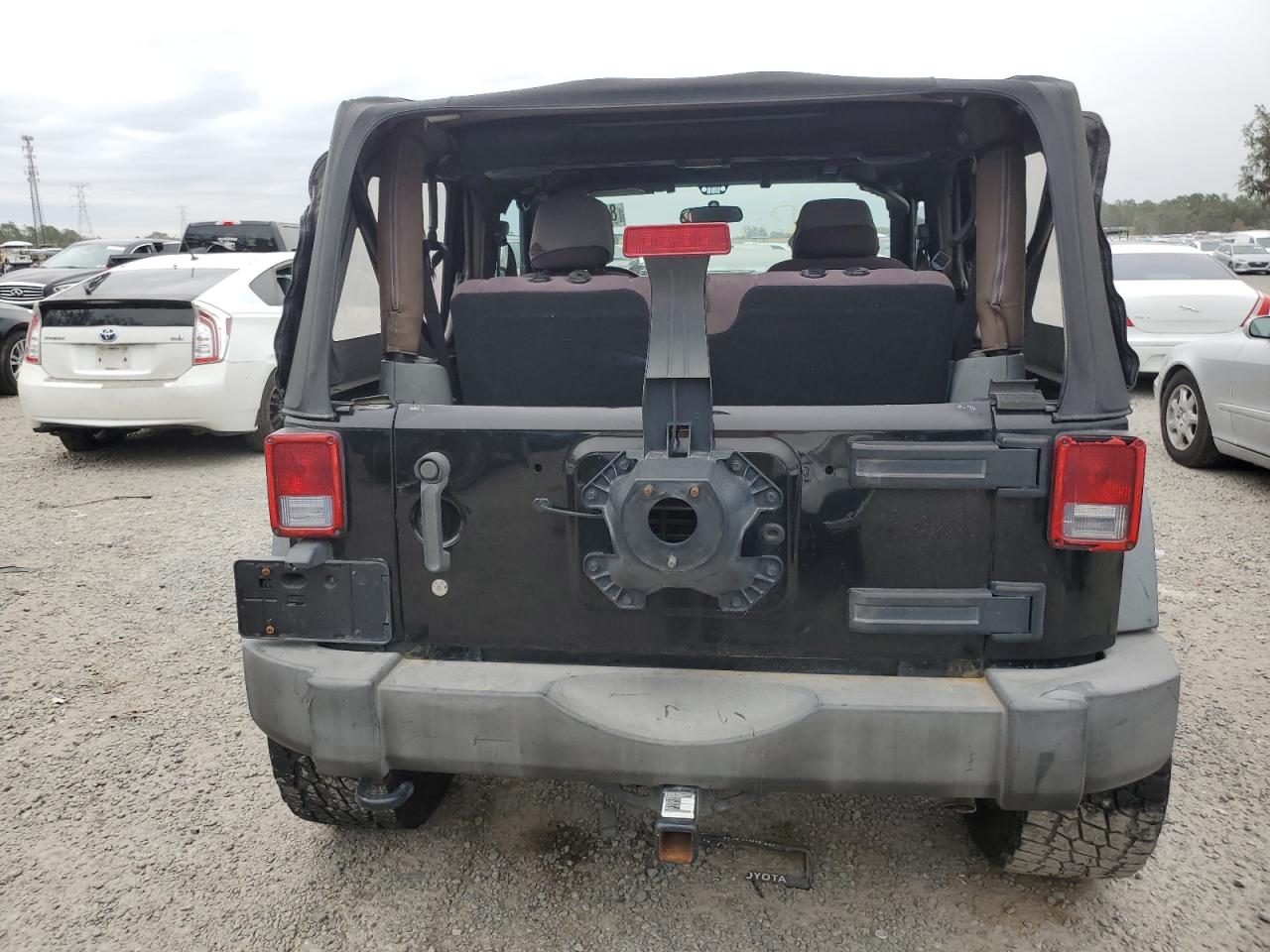 2014 Jeep Wrangler - Image 6