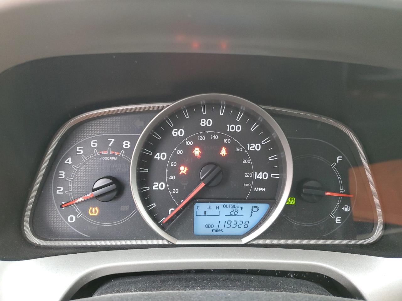 2014 Toyota RAV 4 - Image 9
