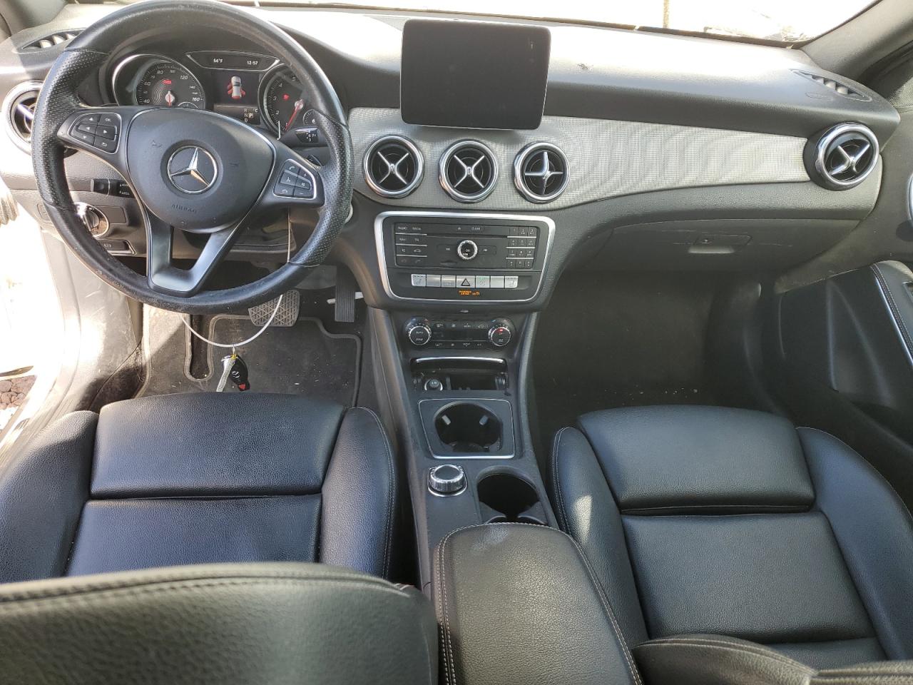 2020 Mercedes-Benz GLA-klasse - Image 8