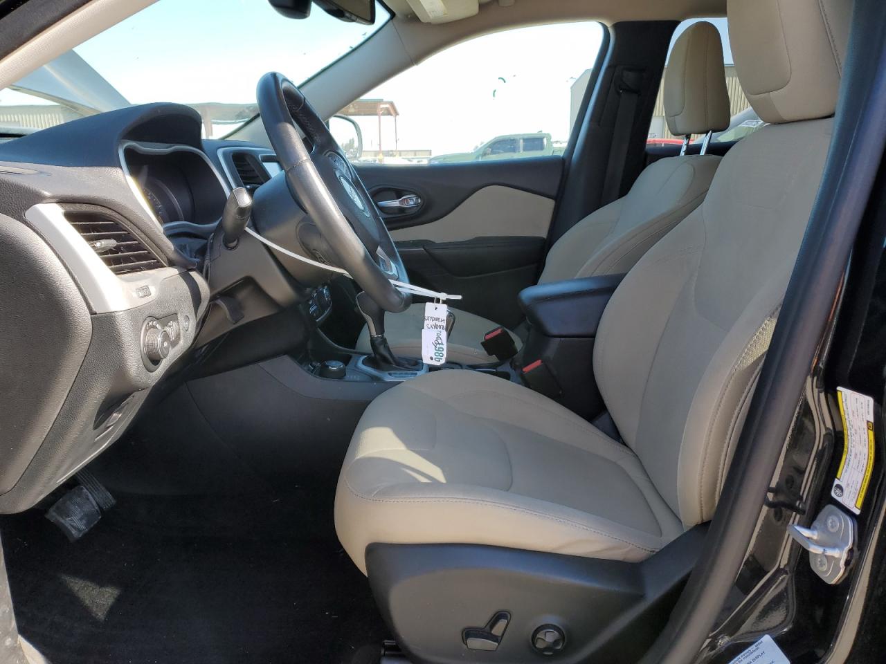 2016 Jeep Grand Cherokee - Image 7