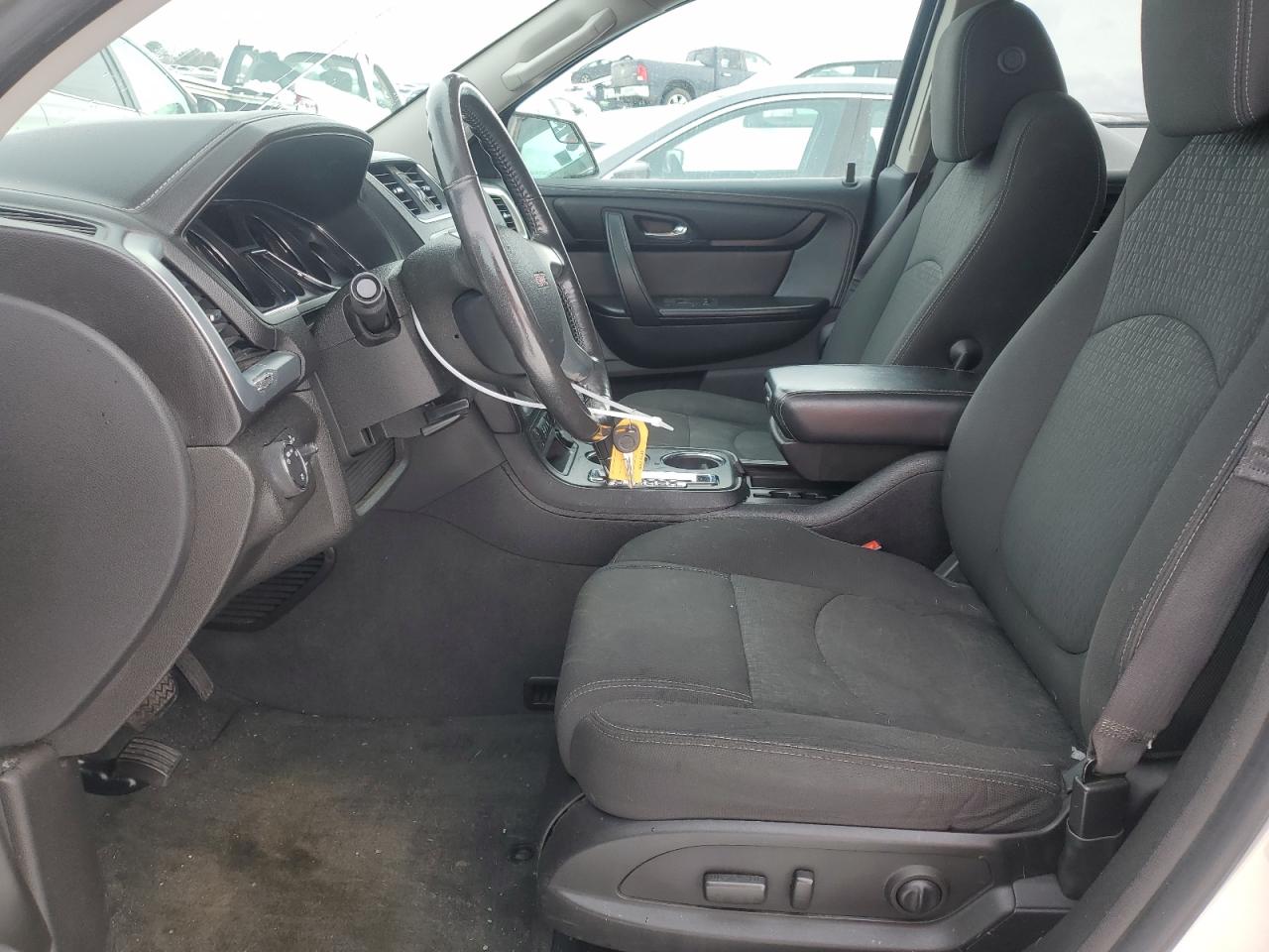 2013 GMC Acadia - Image 7