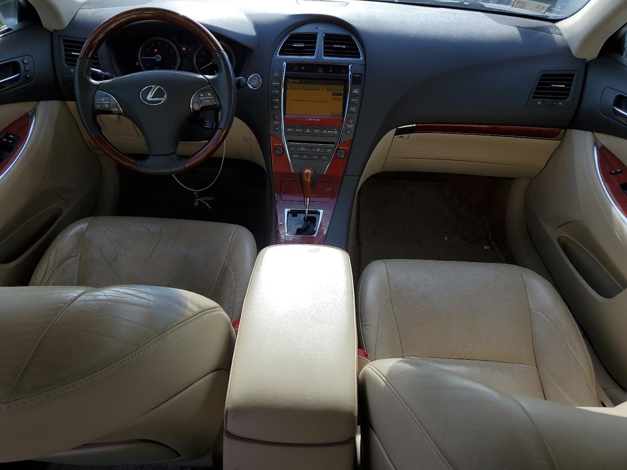 2012 Lexus ES - Image 2