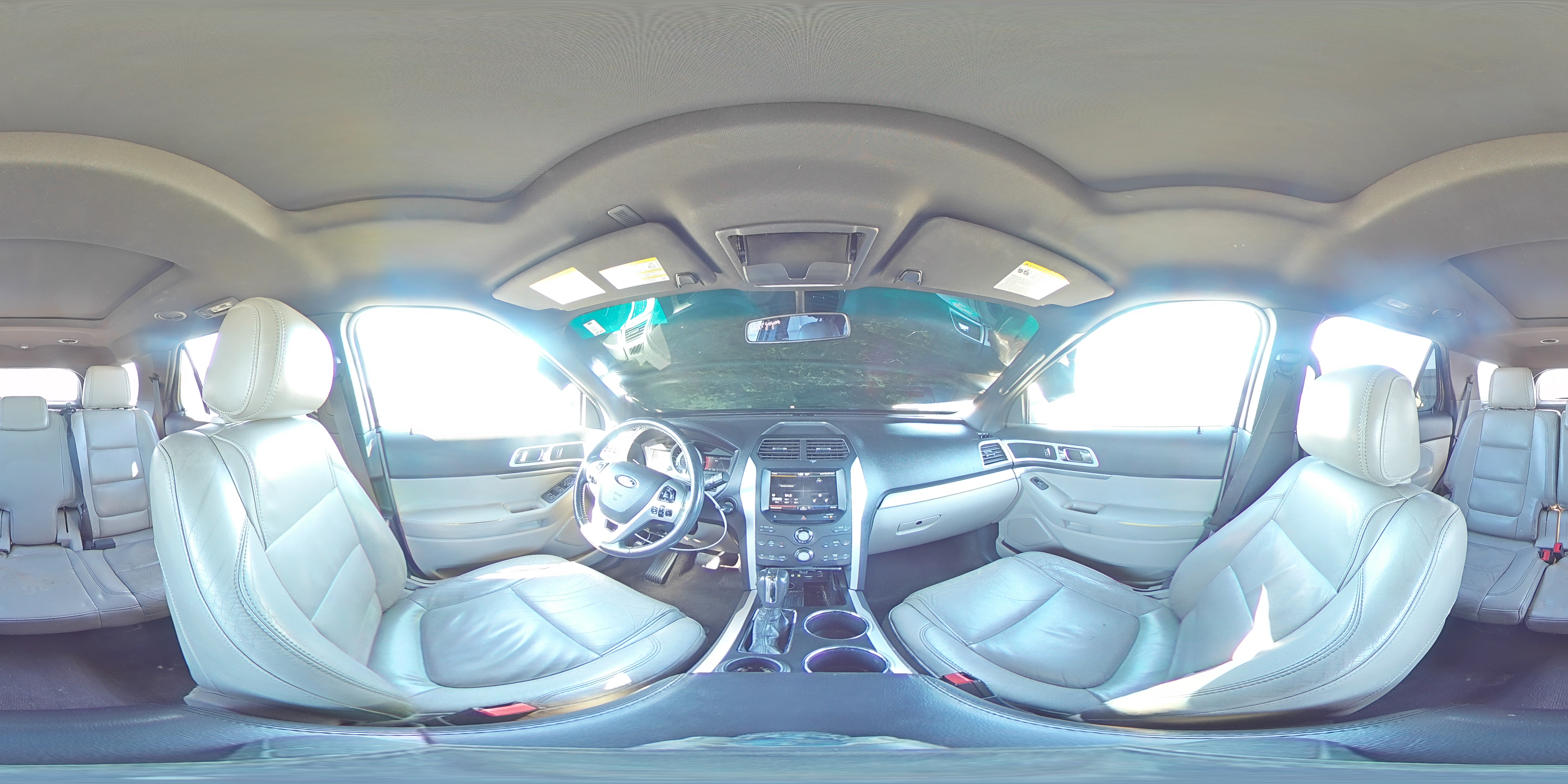 2012 Ford Explorer - Image 13