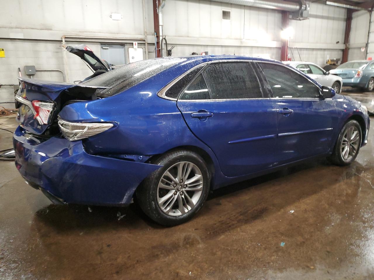 2016 Toyota Camry - Image 3