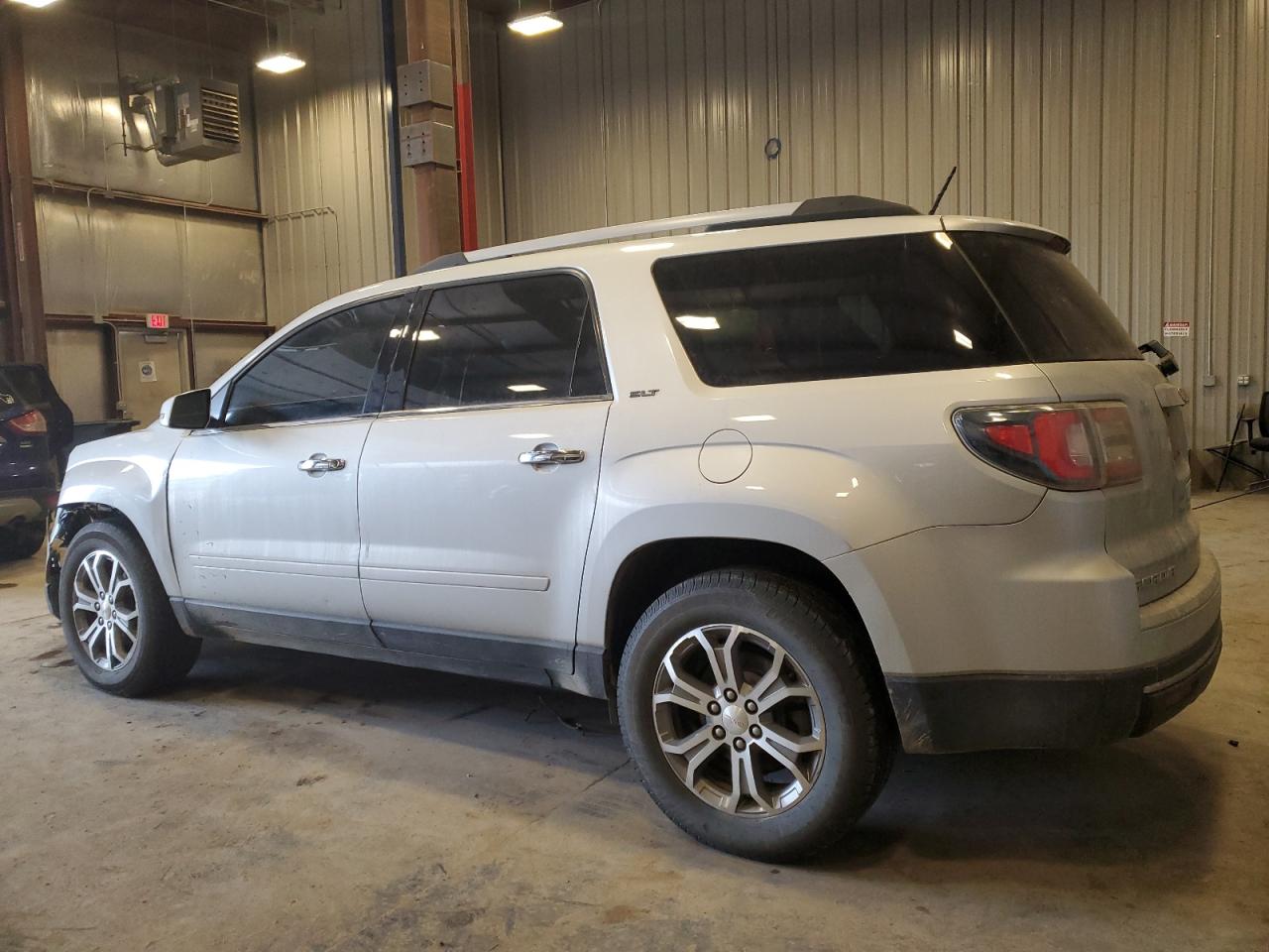 2016 GMC Acadia - Image 2