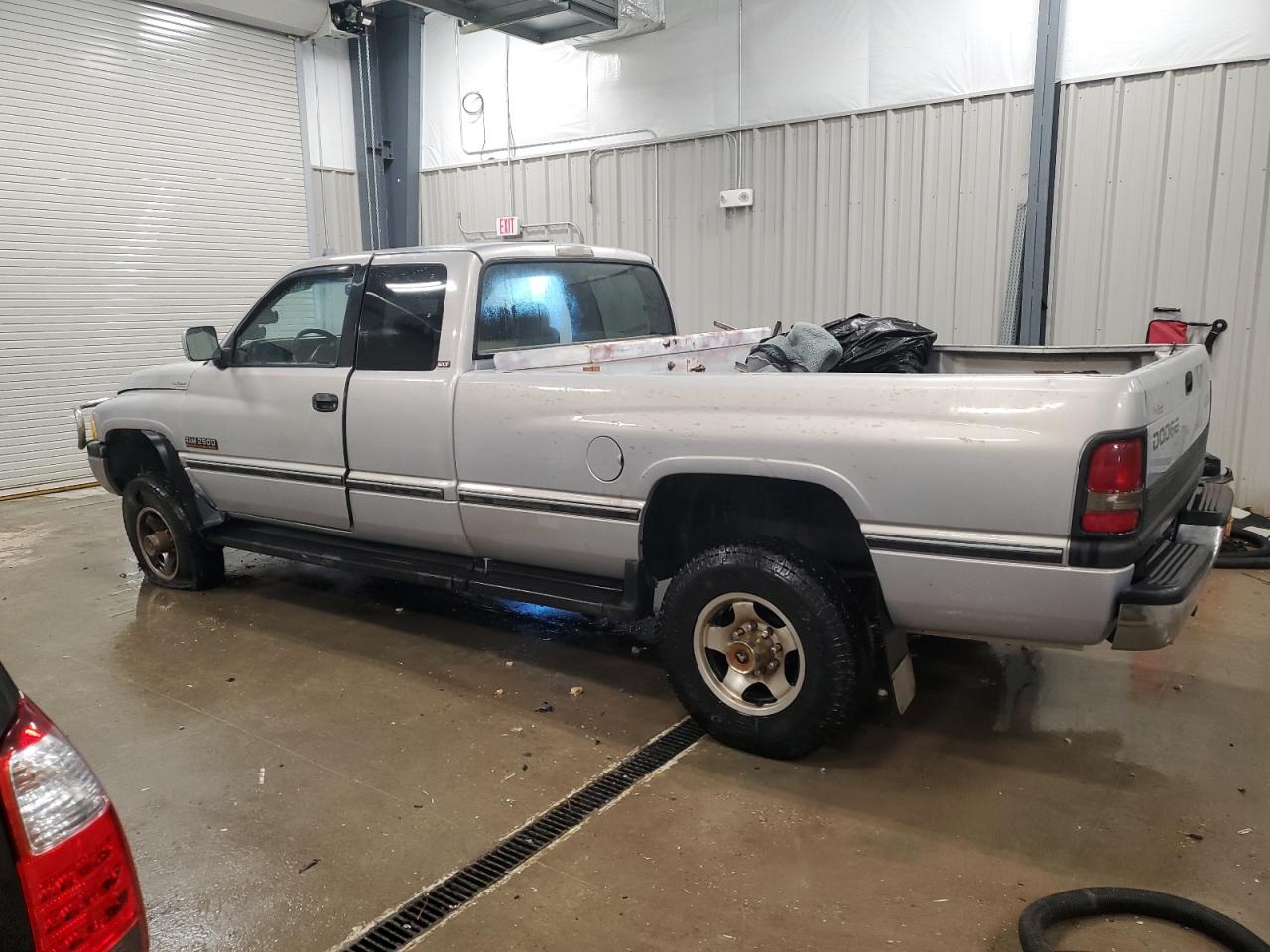 1997 Dodge RAM - Image 2