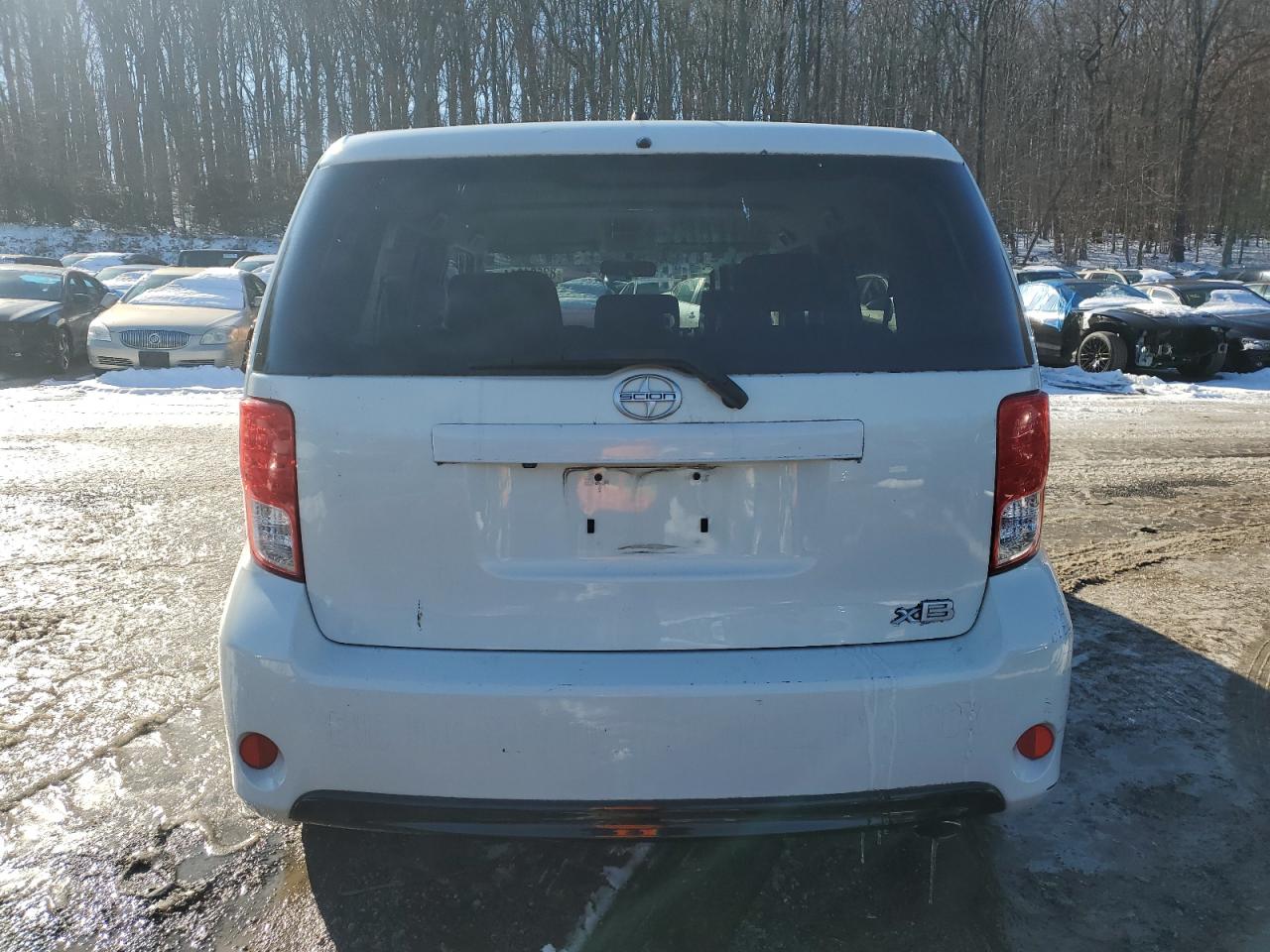 2014 Scion xB - Image 6