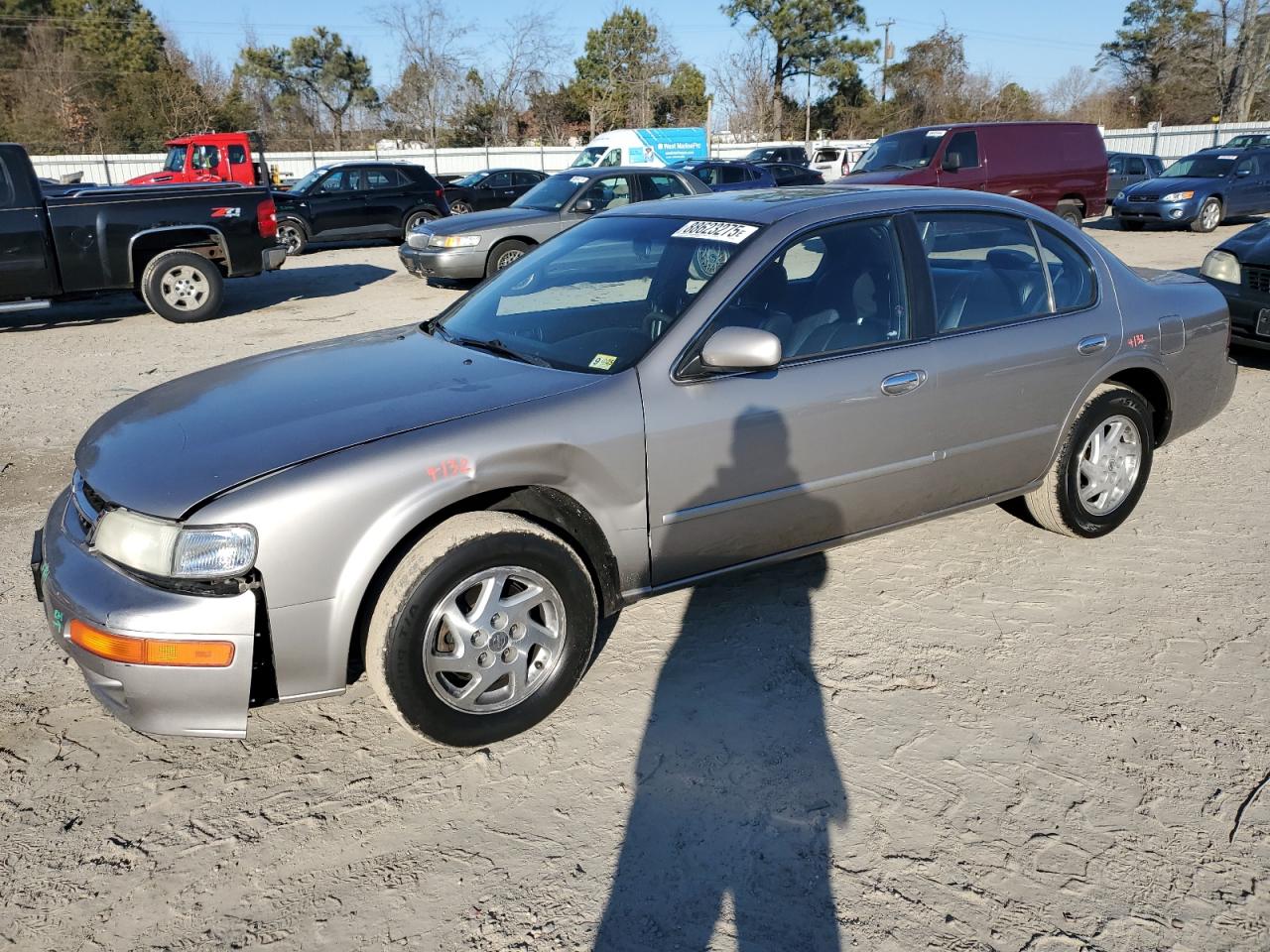 1999 Nissan Maxima - Image 1