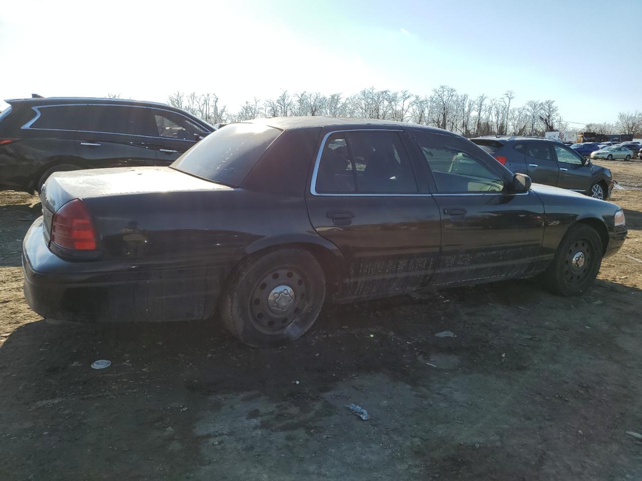 2008 Ford Crown Victoria - Image 3