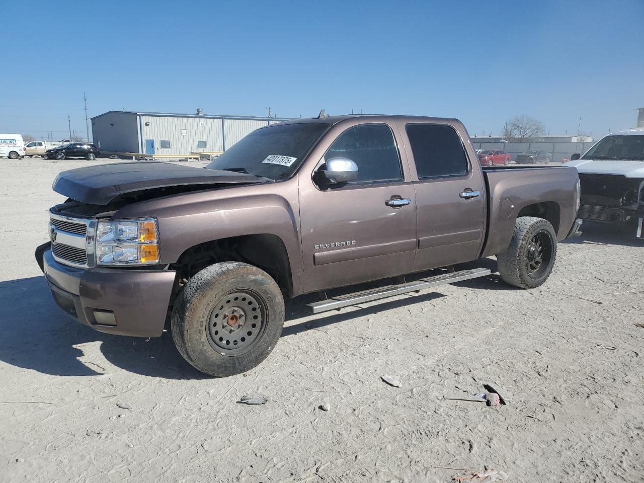 2007 Chevrolet Silverado - Image 1