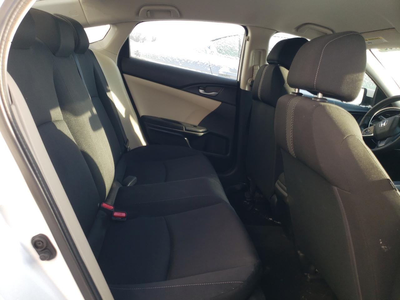 2016 Honda Civic - Image 10