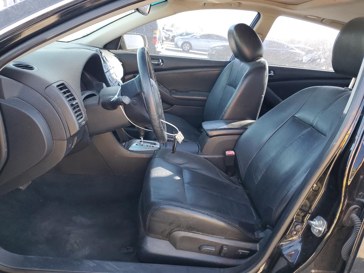 2012 Nissan Altima - Image 7
