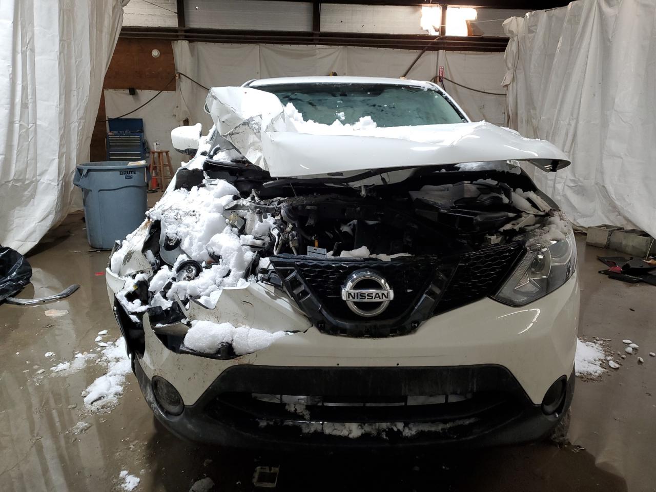 2017 Nissan Rogue - Image 5
