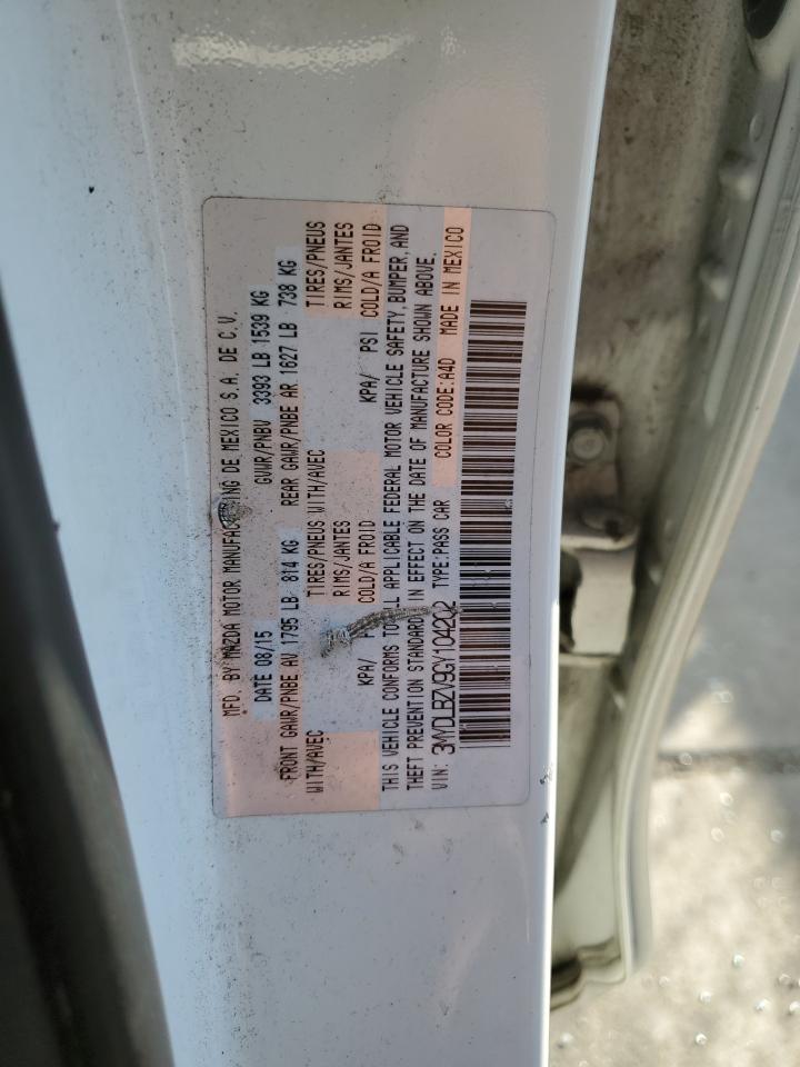 2016 Toyota iA - Image 12