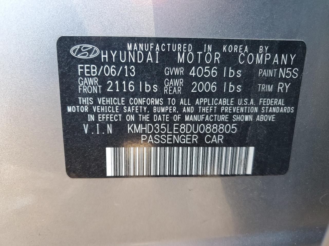 2013 Hyundai Elantra - Image 14