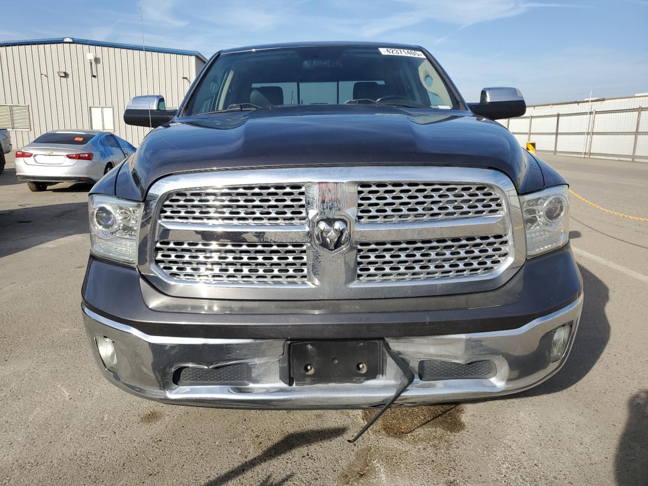 2016 RAM 1500 - Image 5