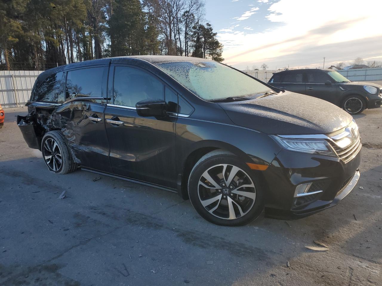 2018 Honda Odyssey - Image 4