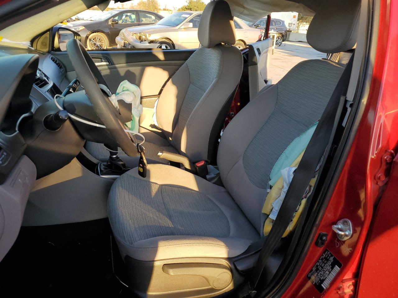 2017 Hyundai Accent - Image 7