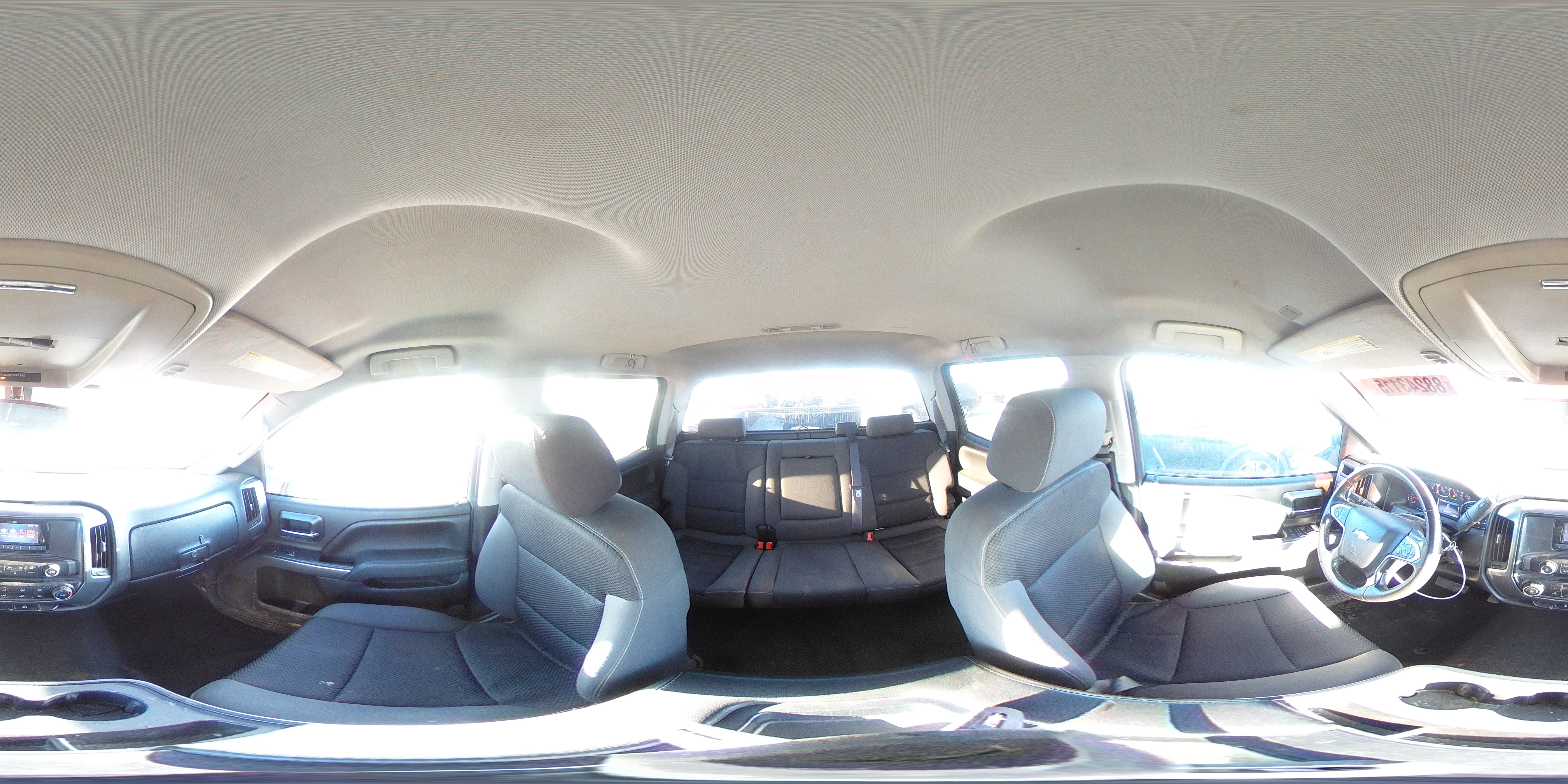 2014 Chevrolet Silverado - Image 15