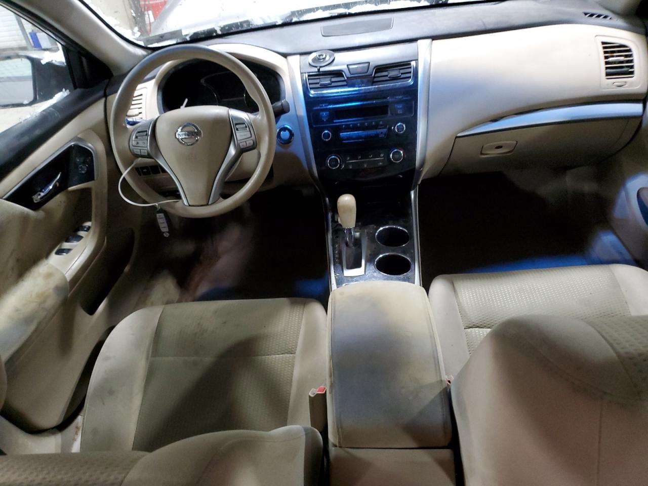 2014 Nissan Altima - Image 8