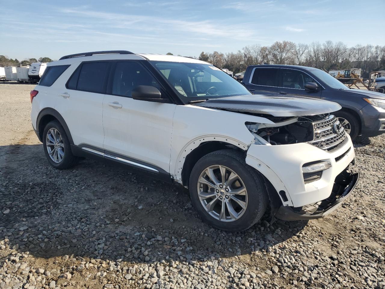 2021 Ford Explorer - Image 4