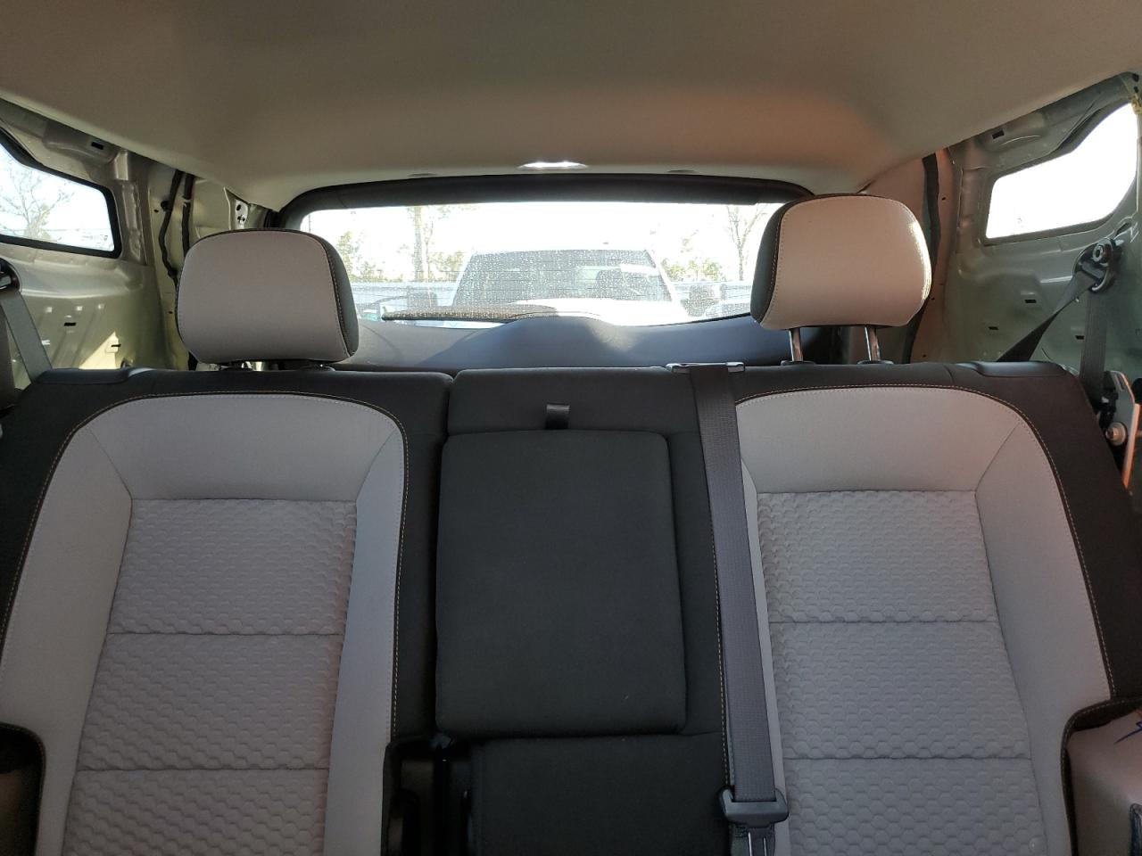 2021 GMC Terrain - Image 10