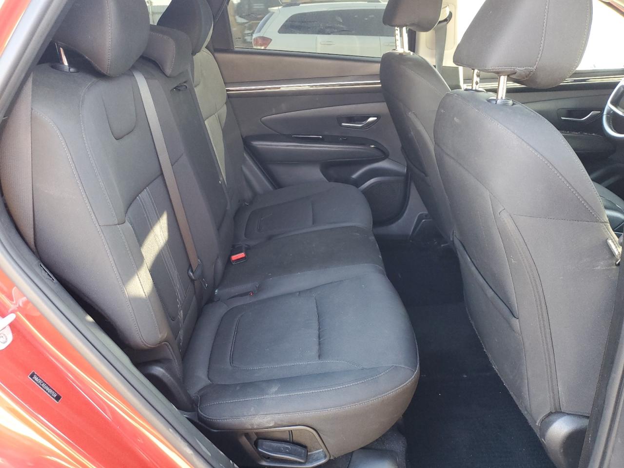 2022 Hyundai Tucson - Image 11