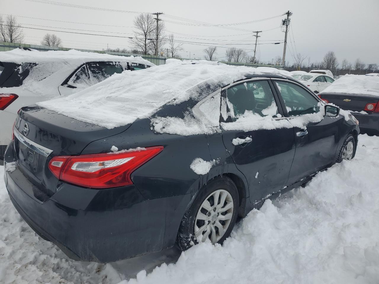 2017 Nissan Altima - Image 3