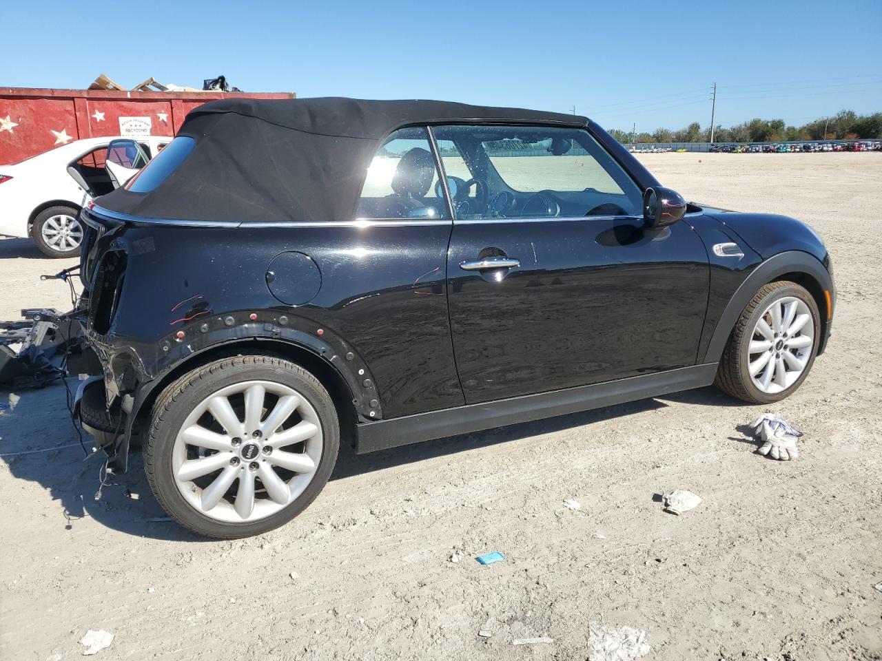 2018 MINI Cooper - Image 3